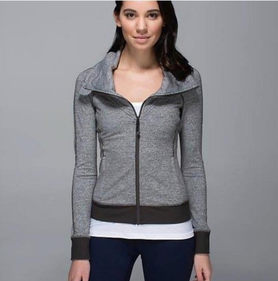Lululemom Be Present Zip Jacket Size 2 Heathered Slate Grey - Picture 1 of 11